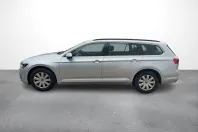 Volkswagen Passat din 2022 cu 83.167 km - oferta VOL127484 - foto 2