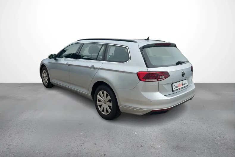 Volkswagen Passat din 2022 cu 83.167 km - oferta VOL127484 - foto 3