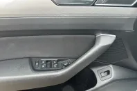 Volkswagen Passat din 2022 cu 83.167 km - oferta VOL127484 - foto 12