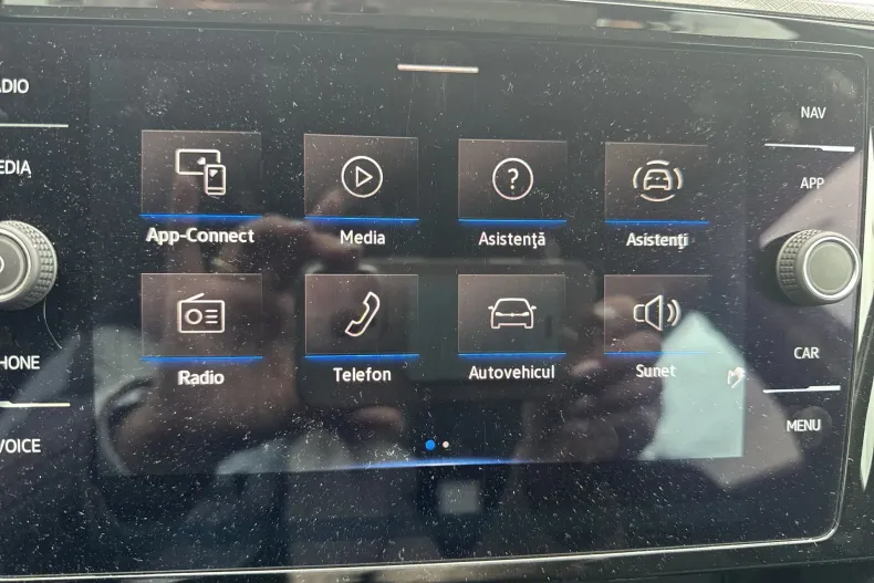 Volkswagen Passat din 2022 cu 83.167 km - oferta VOL127484 - foto 13