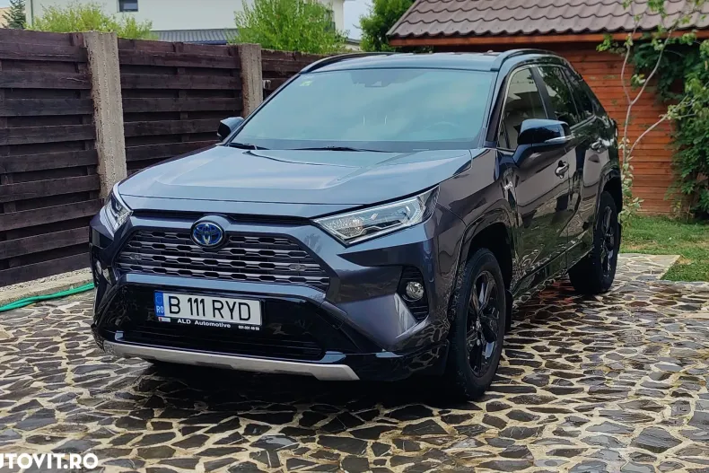 Toyota RAV4 din 2021 cu 63.537 km - oferta TOY127490 - foto 2