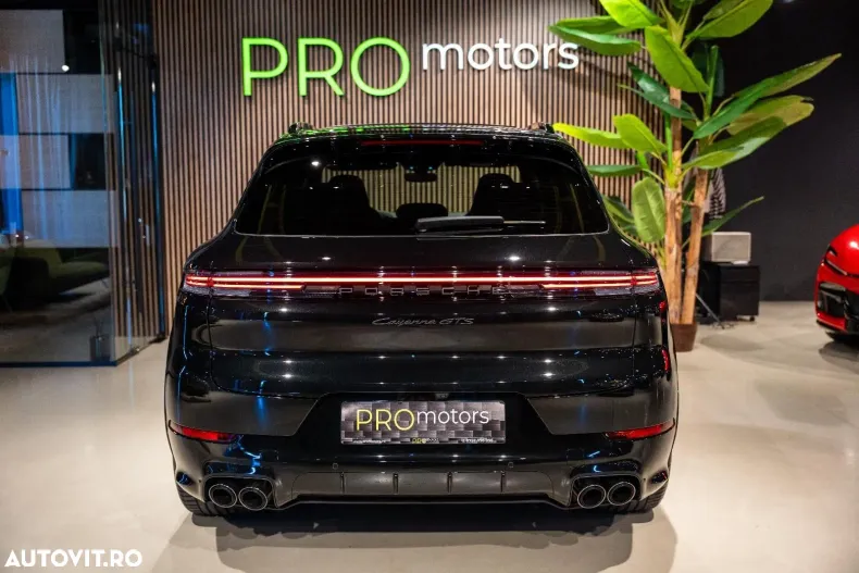 Porsche Cayenne din 2025 cu 4.900 km - oferta POR127496 - foto 17