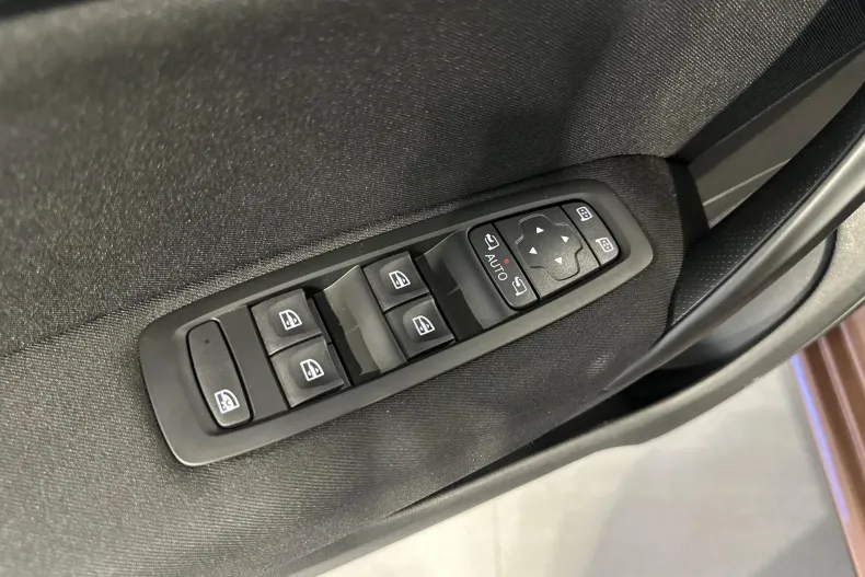 Renault Megane din 2021 cu 84.984 km - oferta REN127504 - foto 14