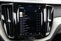 Volvo XC60 din 2022 cu 42.245 km - oferta VOL127537 - foto 13