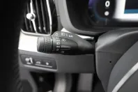 Volvo XC60 din 2022 cu 42.245 km - oferta VOL127537 - foto 22