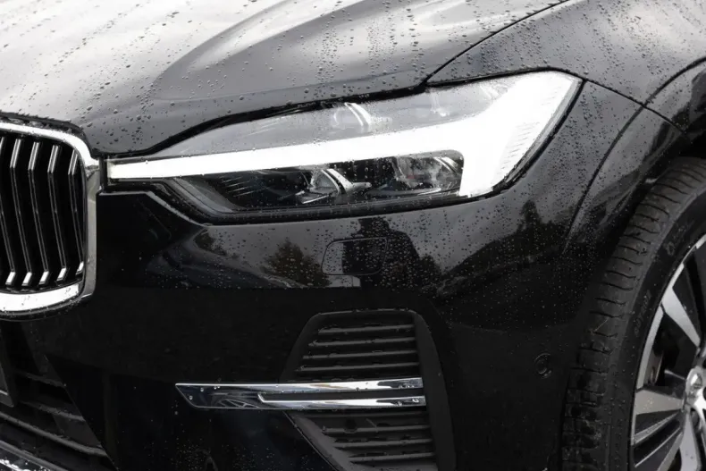 Volvo XC60 din 2022 cu 42.245 km - oferta VOL127537 - foto 27