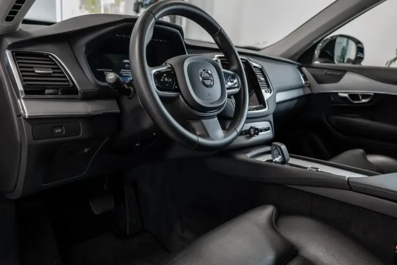 Volvo XC90 din 2023 cu 23.797 km - oferta VOL127538 - foto 18