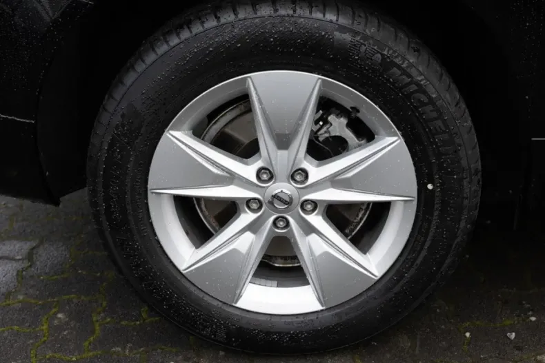 Volvo XC60 din 2023 cu 33.839 km - oferta VOL127542 - foto 7