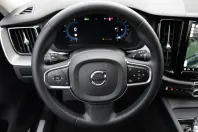 Volvo XC60 din 2023 cu 33.839 km - oferta VOL127542 - foto 10