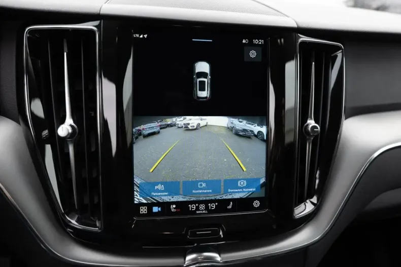 Volvo XC60 din 2023 cu 33.839 km - oferta VOL127542 - foto 15