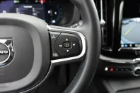 Volvo XC60 din 2023 cu 33.839 km - oferta VOL127542 - foto 17