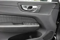 Volvo XC60 din 2023 cu 33.839 km - oferta VOL127542 - foto 23