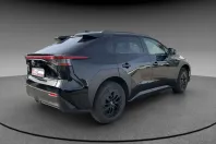Toyota bZ4X din 2023 cu 7.462 km - oferta TOY127550 - foto 8