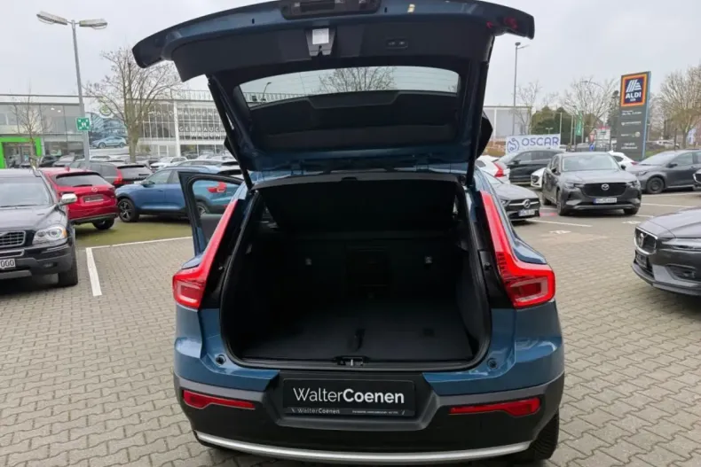 Volvo XC40 din 2024 cu 23.217 km - oferta VOL127565 - foto 13