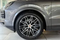 Porsche Cayenne din 2024 cu 40.000 km - oferta POR127580 - foto 2