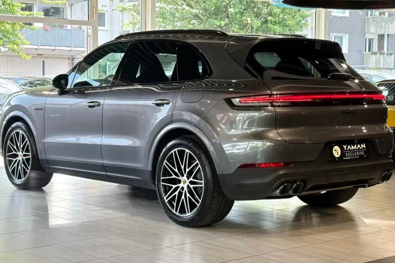 Porsche Cayenne din 2024 cu 40.000 km - oferta POR127580 - foto 7