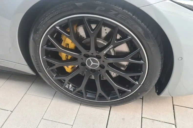 Mercedes-Benz SL 43 AMG din 2024 cu 8.370 km - oferta MER127581 - foto 9