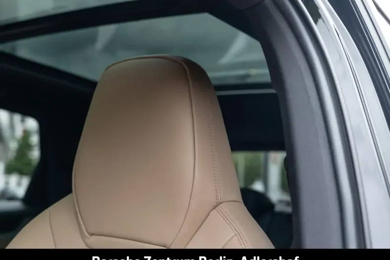 Porsche Cayenne din 2024 cu 25.579 km - oferta POR127592 - foto 24