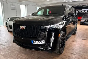 Cadillac Escalade din 2022 - oferta CAD127605