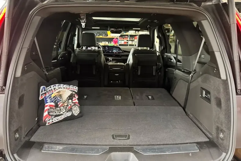 Cadillac Escalade din 2022 cu 45.900 km - oferta CAD127605 - foto 19