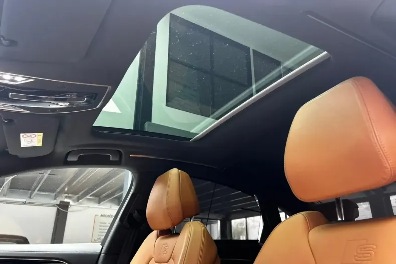 Audi A8 din 2022 cu 43.500 km - oferta AUD127607 - foto 11