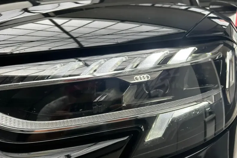 Audi A8 din 2022 cu 43.500 km - oferta AUD127607 - foto 30