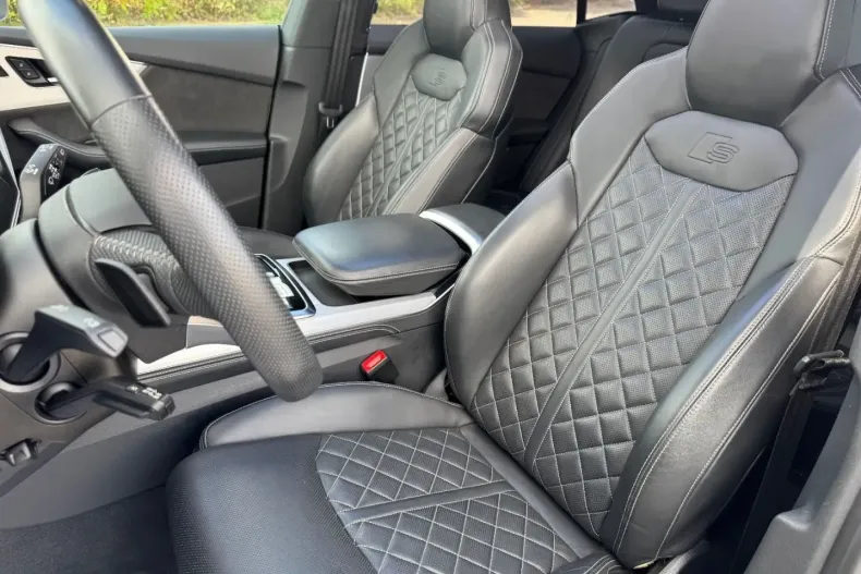 Audi Q8 din 2021 cu 74.000 km - oferta AUD127611 - foto 13