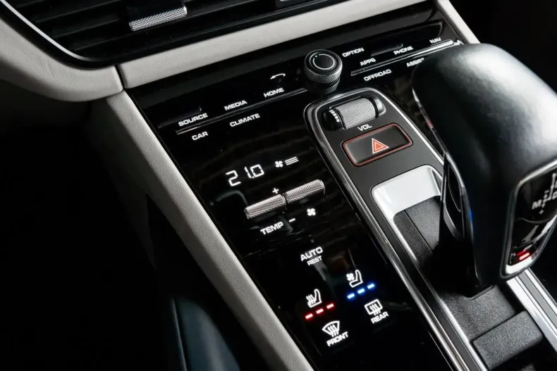 Porsche Cayenne din 2022 cu 98.860 km - oferta POR127614 - foto 33