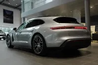 Porsche Taycan din 2025 cu 0 km - oferta POR127621 - foto 2