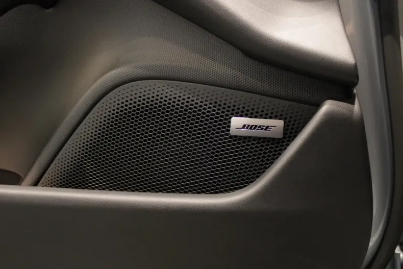 Porsche Taycan din 2025 cu 0 km - oferta POR127621 - foto 15