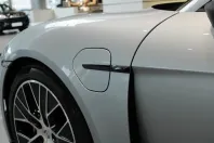 Porsche Taycan din 2025 cu 0 km - oferta POR127621 - foto 21