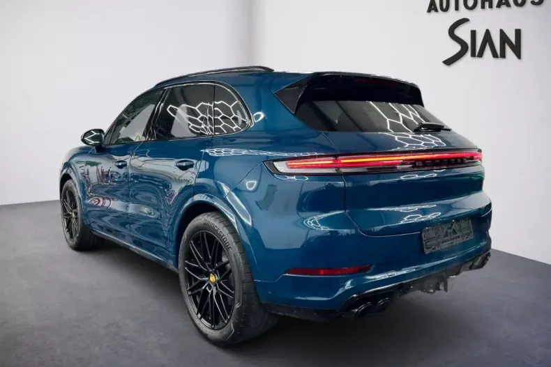 Porsche Cayenne din 2024 cu 26.950 km - oferta POR127622 - foto 4