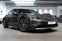 Porsche Taycan din 2025 cu 2.830 km - oferta POR127635 - foto 1