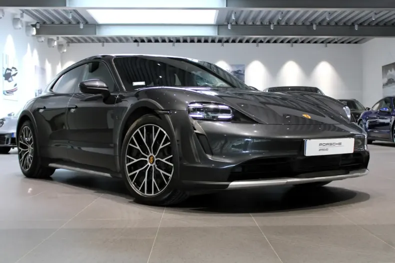 Porsche Taycan din 2025 cu 2.830 km - oferta POR127635 - foto 1