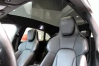 Porsche Taycan din 2025 cu 2.830 km - oferta POR127635 - foto 10