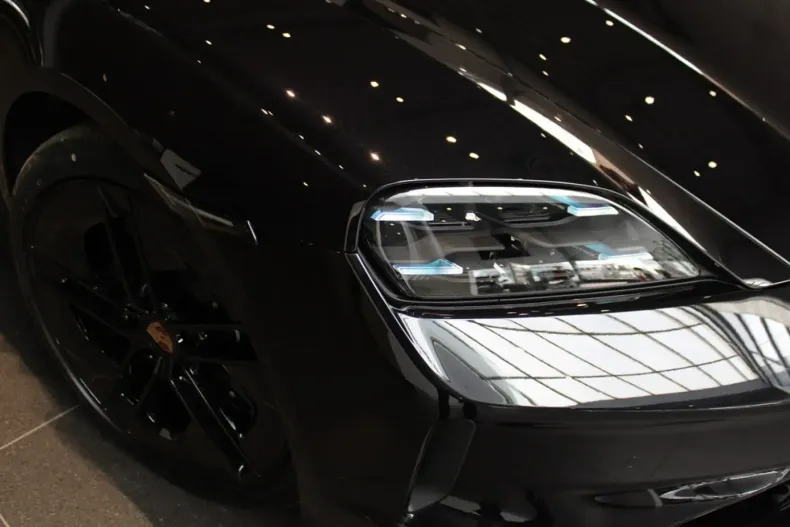 Porsche Taycan din 2025 cu 0 km - oferta POR127638 - foto 5