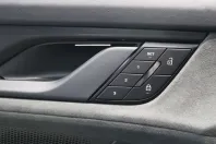 Porsche Taycan din 2025 cu 0 km - oferta POR127638 - foto 18