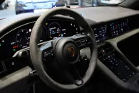 Porsche Taycan din 2022 cu 44.450 km - oferta POR127649 - foto 6