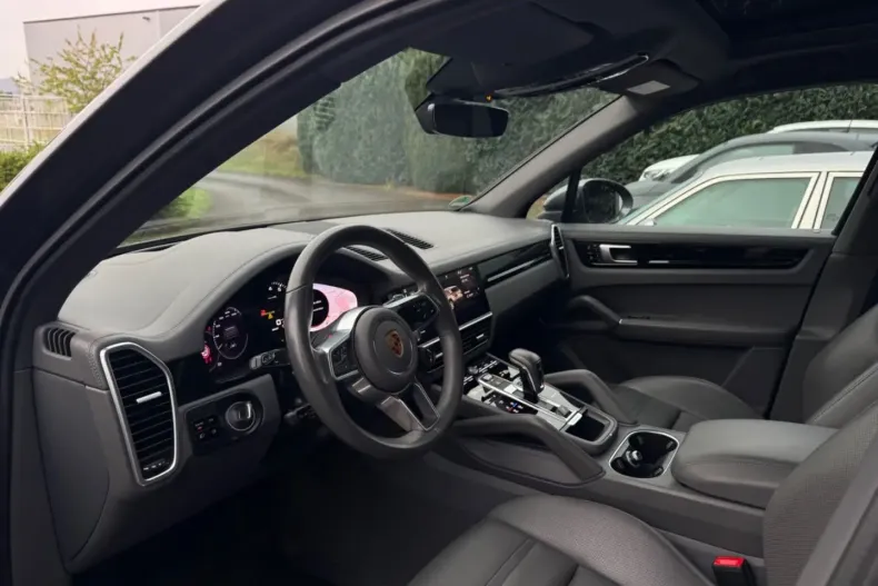 Porsche Cayenne din 2020 cu 64.900 km - oferta POR127653 - foto 5