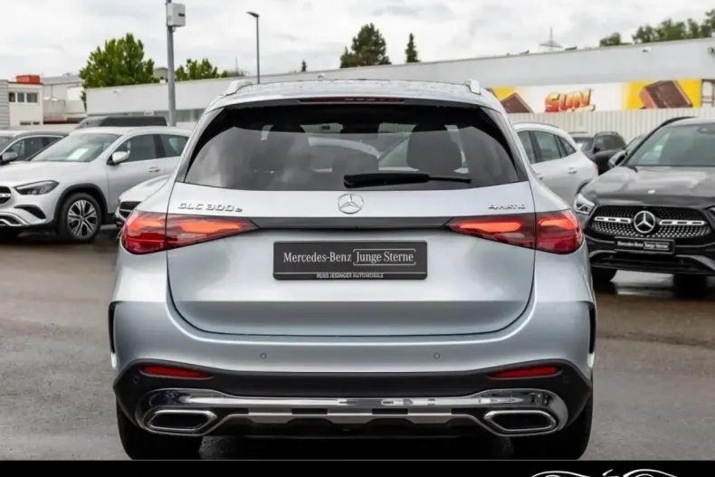 Mercedes-Benz GLC 300 din 2024 cu 18.900 km - oferta MER127667 - foto 5