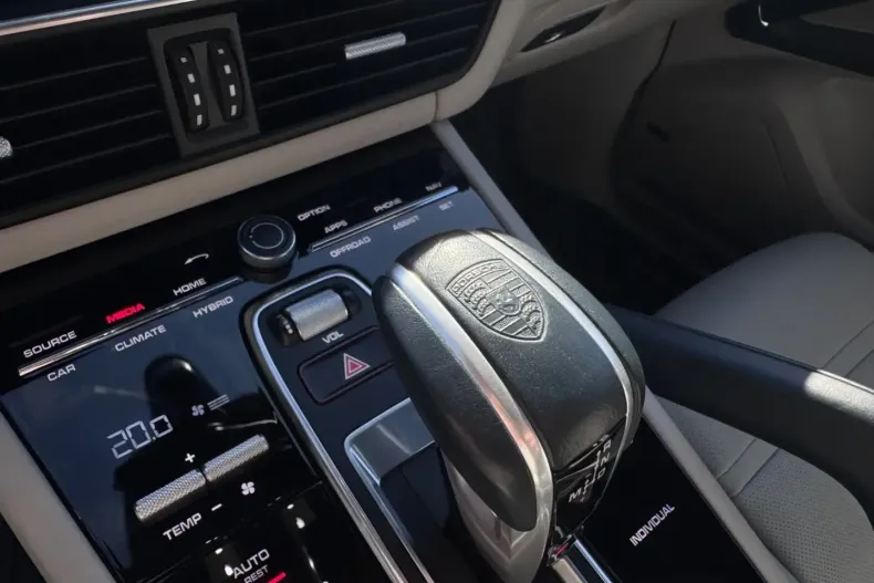 Porsche Cayenne din 2021 cu 99.850 km - oferta POR127672 - foto 15