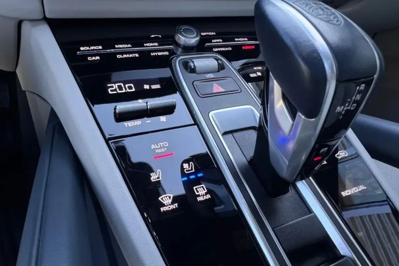 Porsche Cayenne din 2021 cu 99.850 km - oferta POR127672 - foto 25