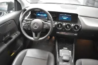 Mercedes-Benz GLA 200 din 2021 cu 33.800 km - oferta MER127673 - foto 4