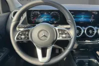 Mercedes-Benz GLA 250 din 2021 cu 45.860 km - oferta MER127675 - foto 9