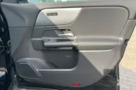 Mercedes-Benz GLA 250 din 2021 cu 45.860 km - oferta MER127675 - foto 19