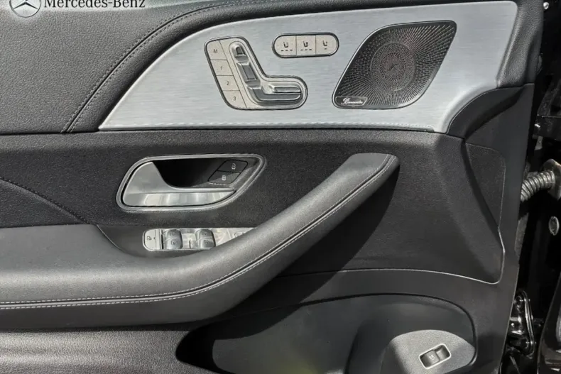 Mercedes-Benz GLE 53 AMG din 2024 cu 15.810 km - oferta MER127680 - foto 13
