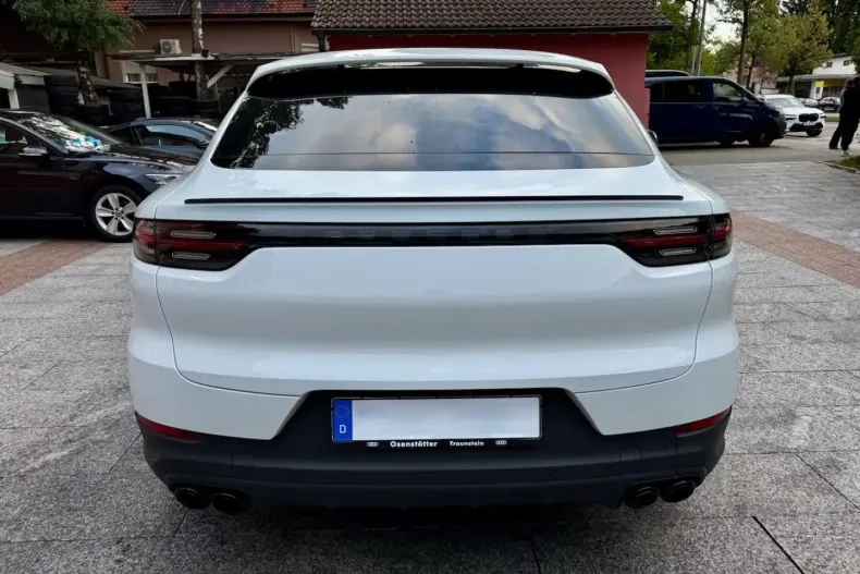 Porsche Cayenne din 2021 cu 82.000 km - oferta POR127686 - foto 8