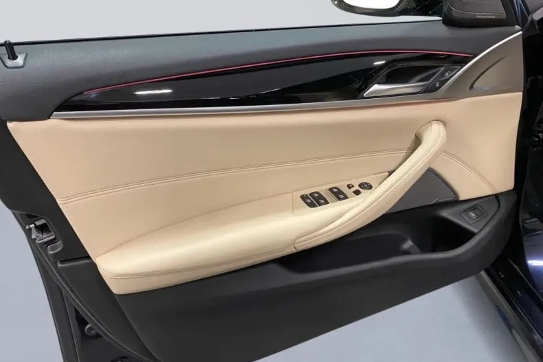 BMW 540 din 2022 cu 85.202 km - oferta BMW127688 - foto 15