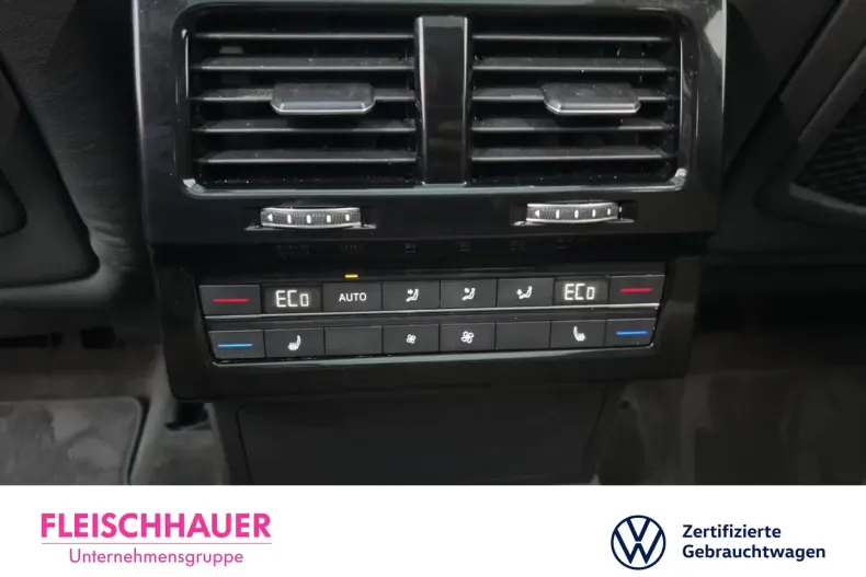 Volkswagen Touareg din 2024 cu 10.409 km - oferta VOL127690 - foto 10