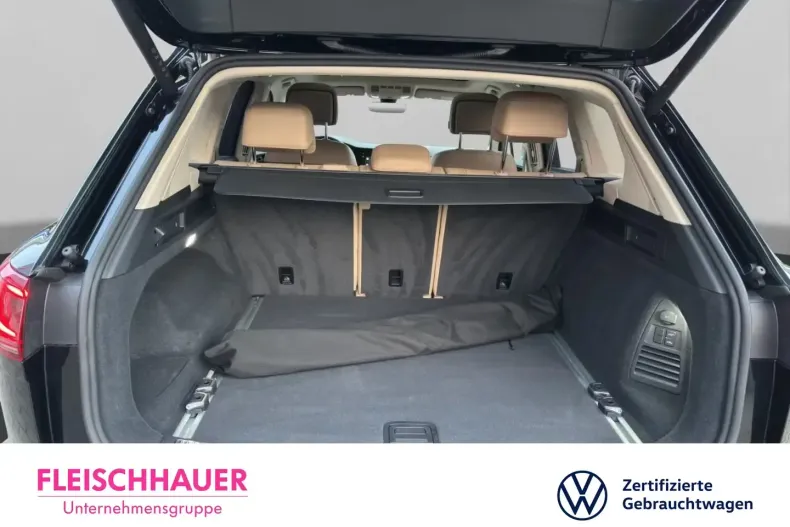 Volkswagen Touareg din 2024 cu 10.409 km - oferta VOL127690 - foto 11